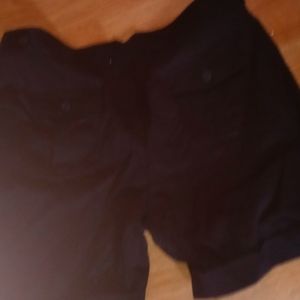 These are brand new Sag Harbor shorts that have never been worn.